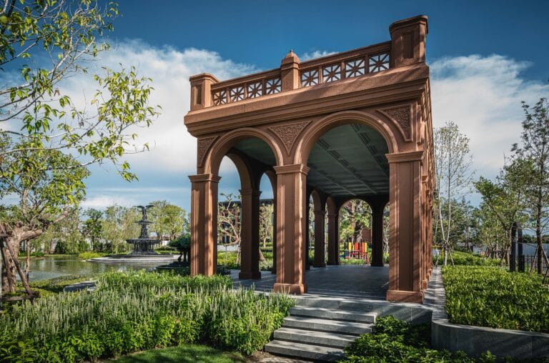 Narasiri micrisite-resized_0000_small_narasiri_B0000321